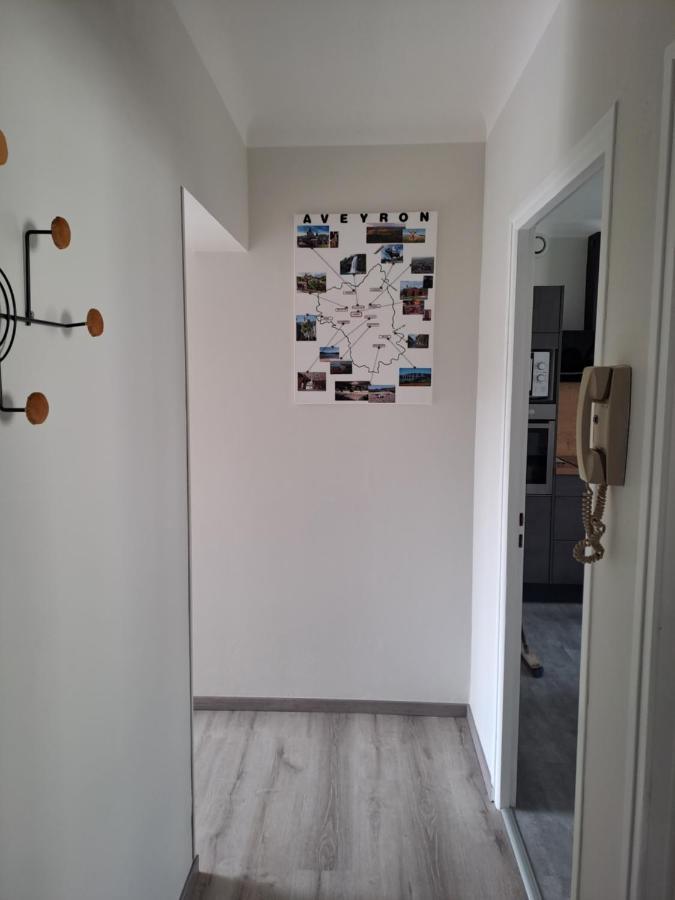 Agreable T2 Classe 3 Etoiles, Refait A Neuf, Dans Quartier Calme Rodez Luaran gambar